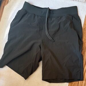 lululemon athletica olive green shorts
